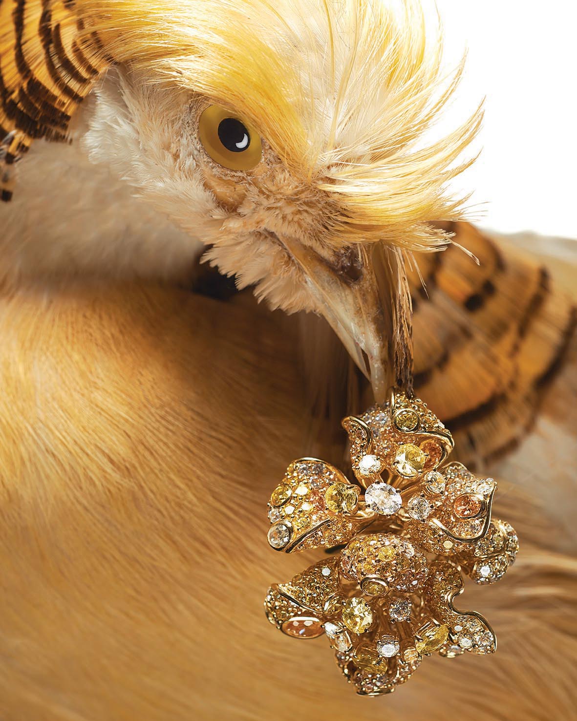 Anabela Chan Joaillerie_Fleurs D'Elixir_Bloomingdale Ring