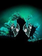 Anabela_Chan_Joaillerie_Our_Collections_Mermaid_s_Tale_Slideshow_Paraiba_Titan_Earrings