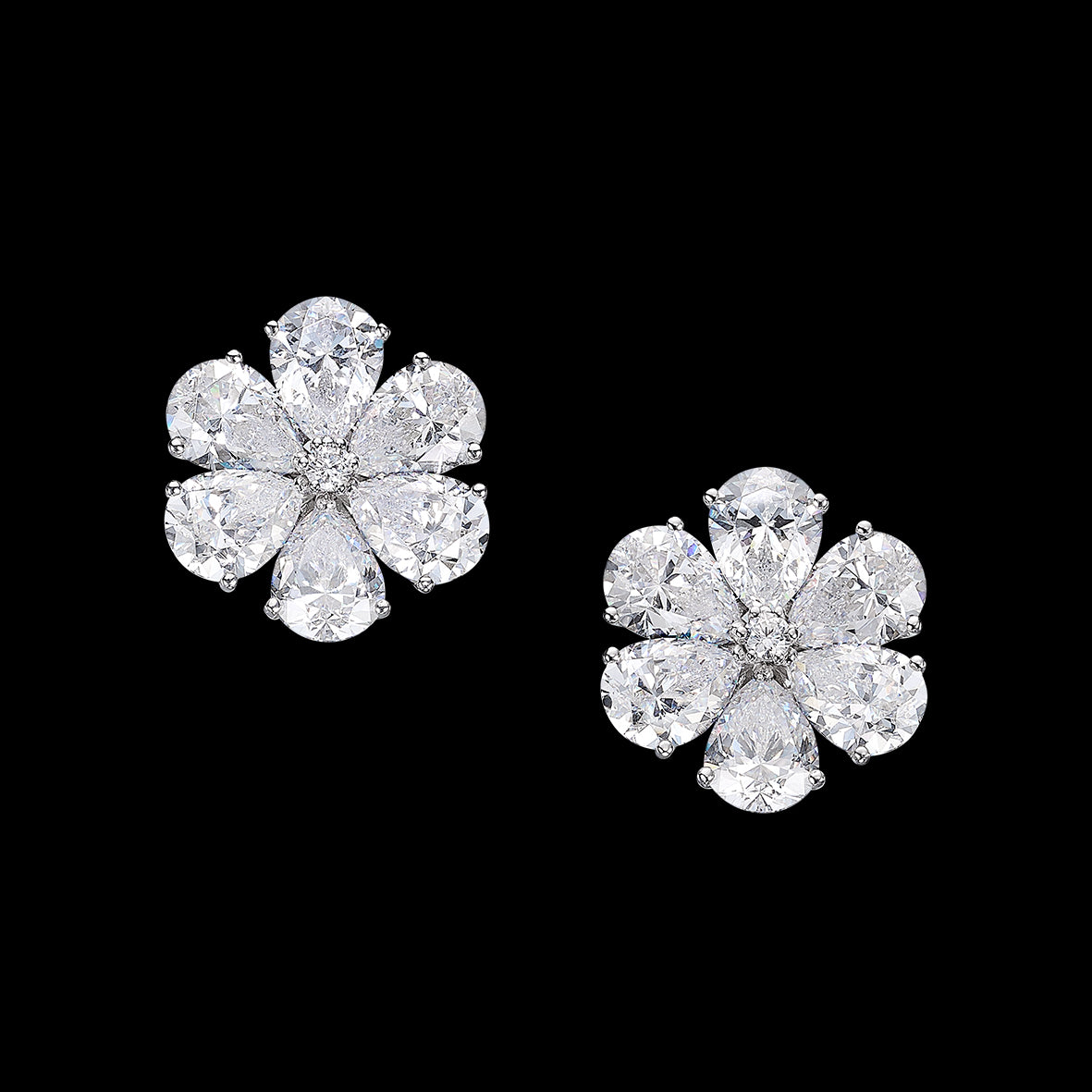 Diamond Marguerite Daisy Earrings