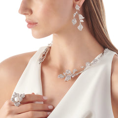 White Diamond Galatea Collar