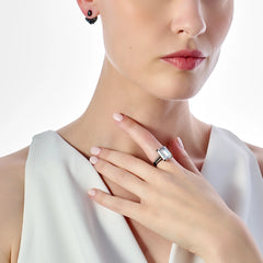 Shard Noir Ring