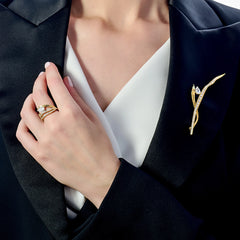 Blades of Grass Diamond Ring