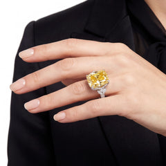 Broderie Canary Ring