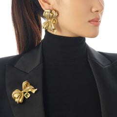 Champagne Antoinette Brooch