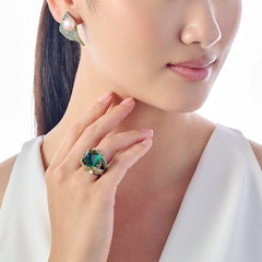 Emerald Sugarloaf Berry Ring