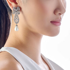 Pearl Dentelle Bow Earrings