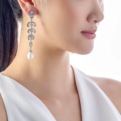 Pearl Scallop Lace Earrings
