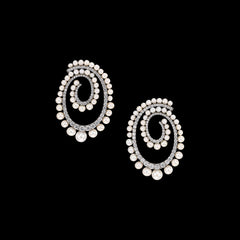 Petite Pearl Noir Vortex Hoop Earrings