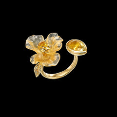 Yellow Sapphire Spinach Petunia Ring