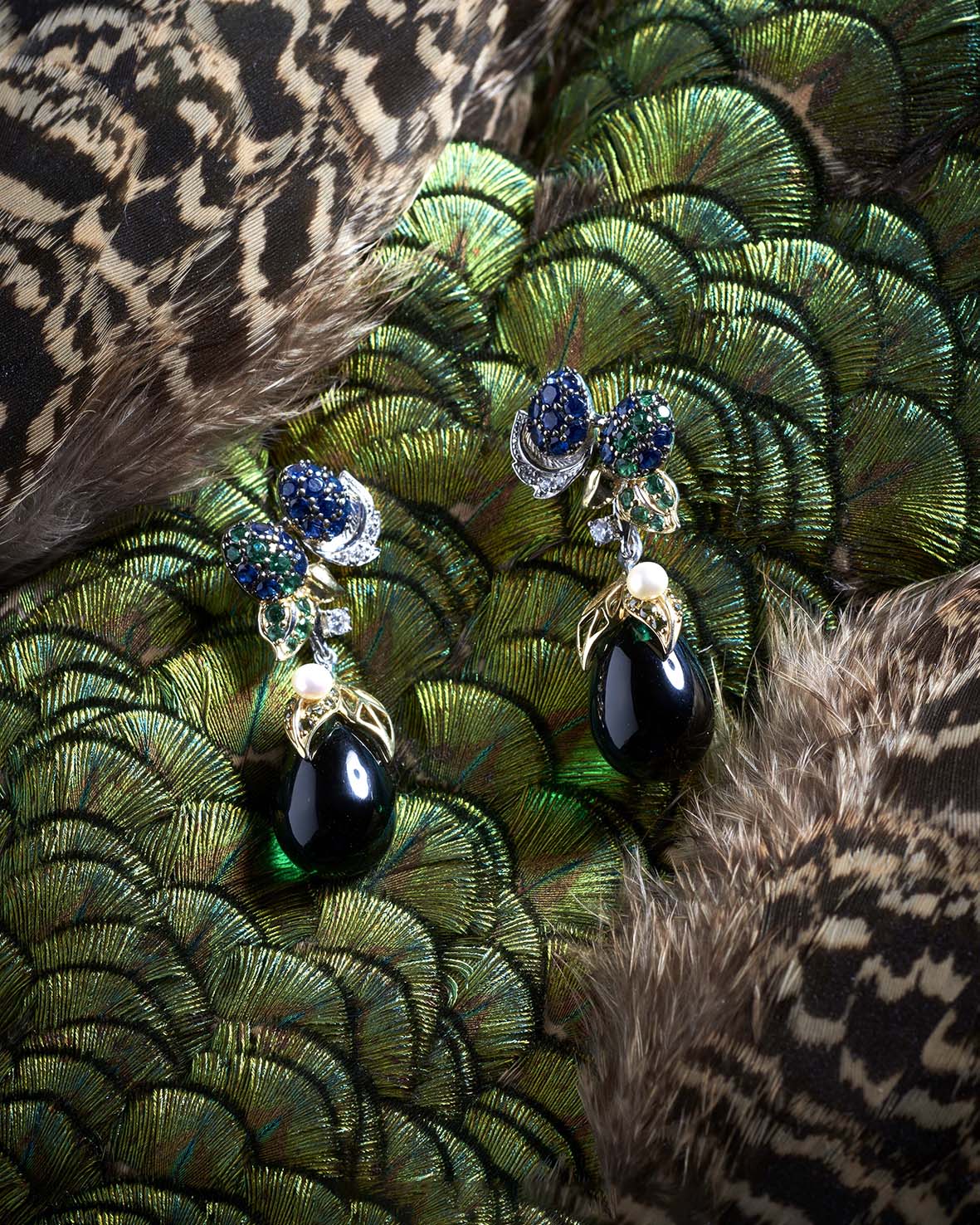 Anabela_Chan_Joaillerie_Our Collections_Dark Forest_Greenberry Earrings