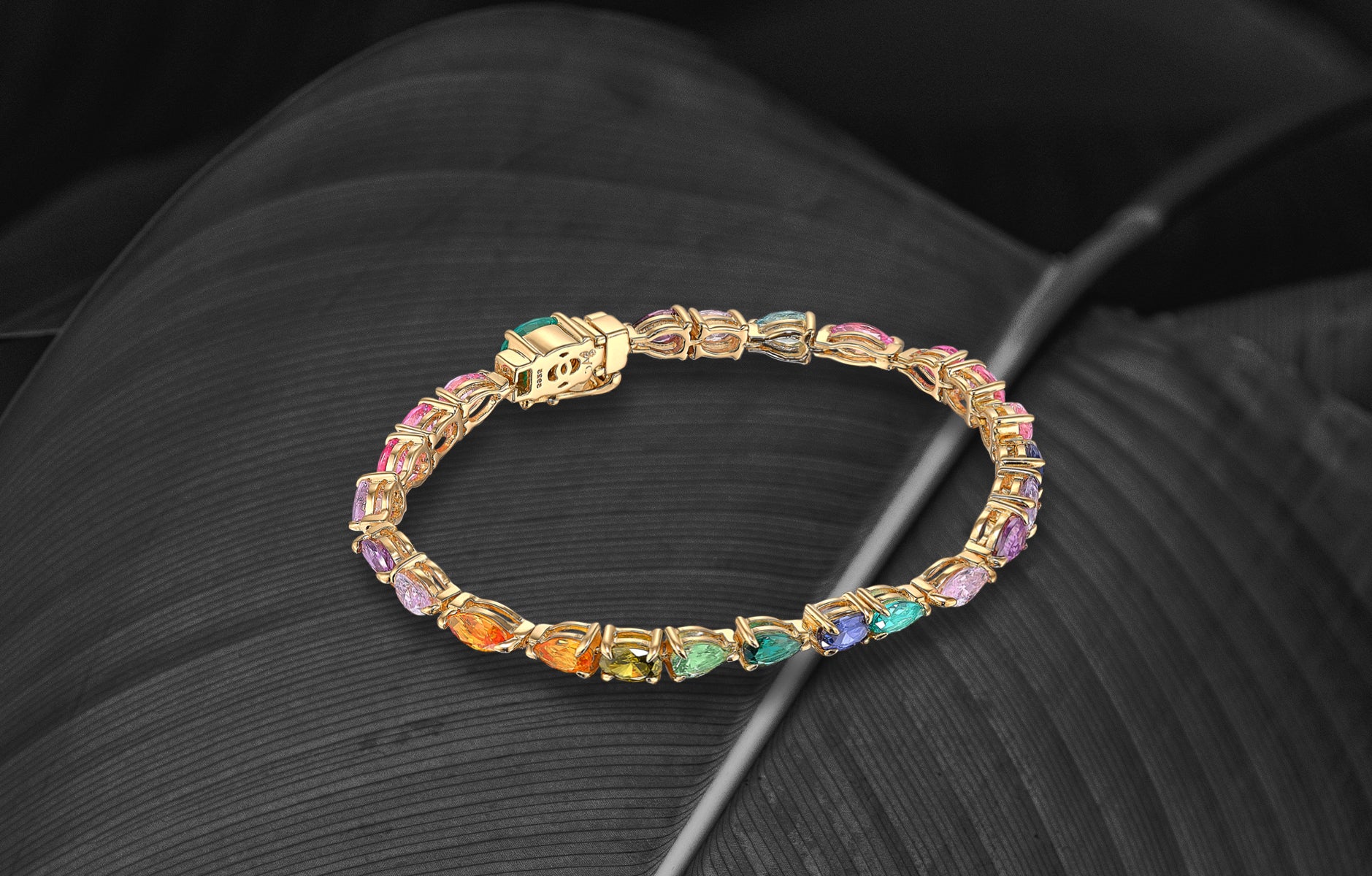 Anabela_Chan_Joailerie_Our_Bracelets_Rainbow_Gemstone_Bracelets_desktop