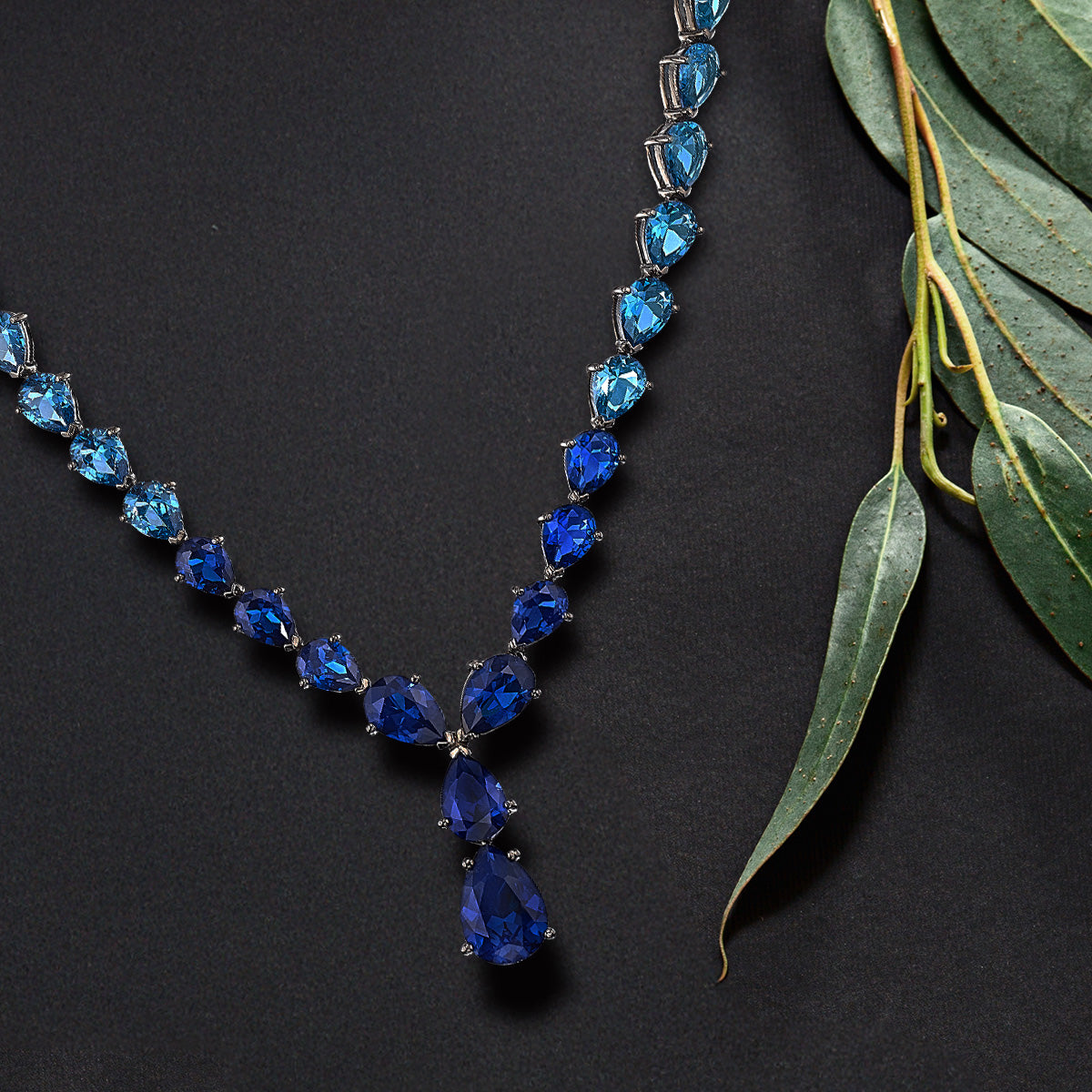 Anabela_Chan_Joailerie_Our_Necklaces_Blue_Gemstone_Necklaces_mobile