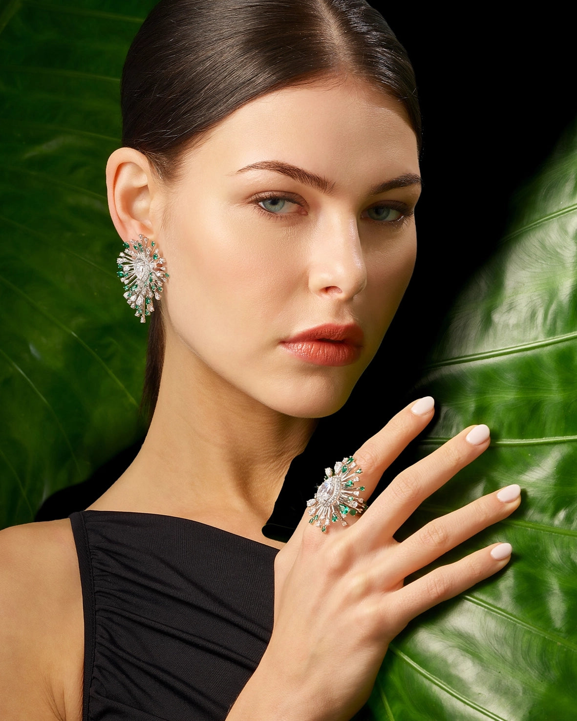 Anabela_Chan_Joailleirie_Our_Collections_Chlorophyll_Diamond_Mycelia_Earrings_Diamond_Mycelia_Ring