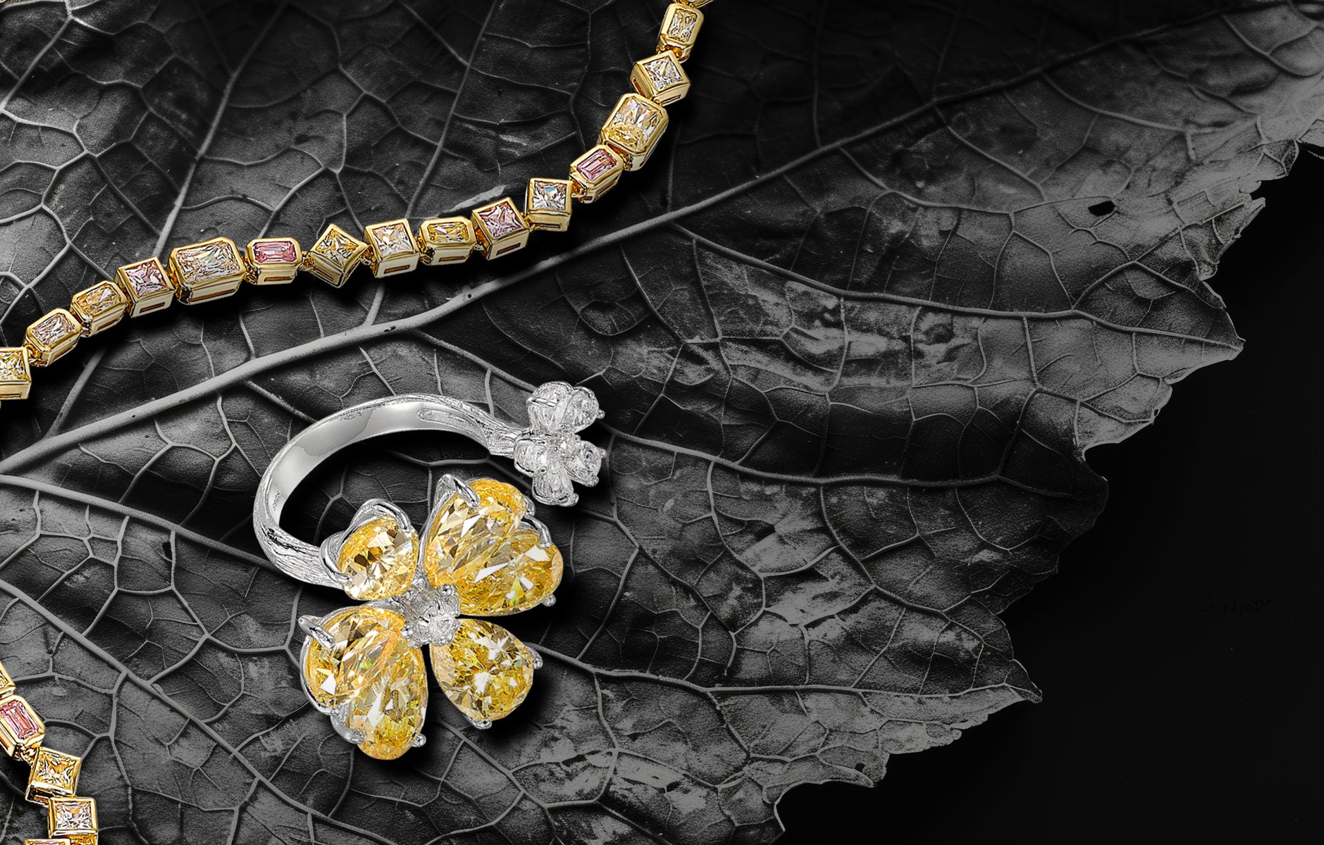Anabela_Chan_Joaillerie_All_Rings_Canary_Gemstones_Rings_-_Desktop