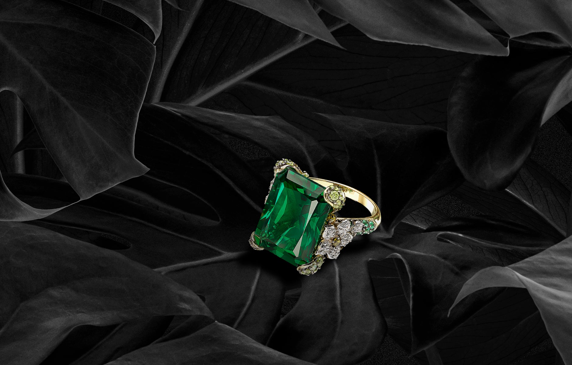 Anabela_Chan_Joaillerie_All_Rings_Green_Gemstones_Rings_Desktop