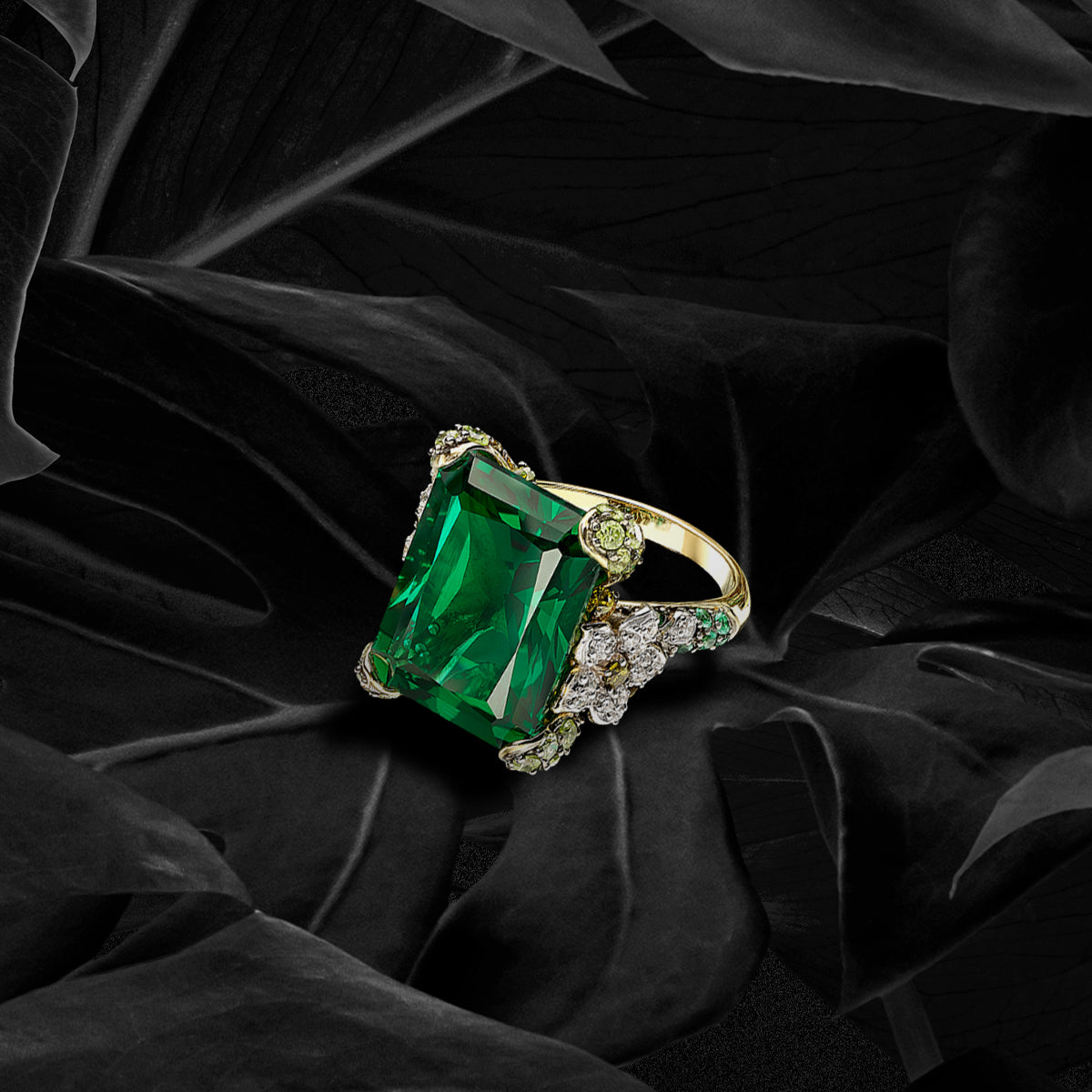 Anabela_Chan_Joaillerie_All_Rings_Green_Gemstones_Rings_Mobile