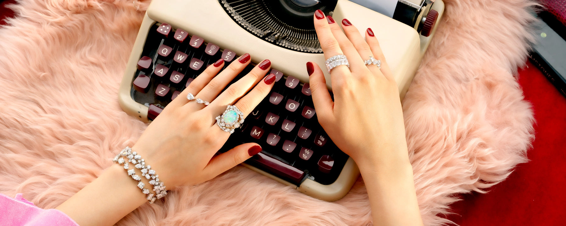 Anabela_Chan_Joaillerie_Collection_Pages_Headers_Desktop_All_Bracelets