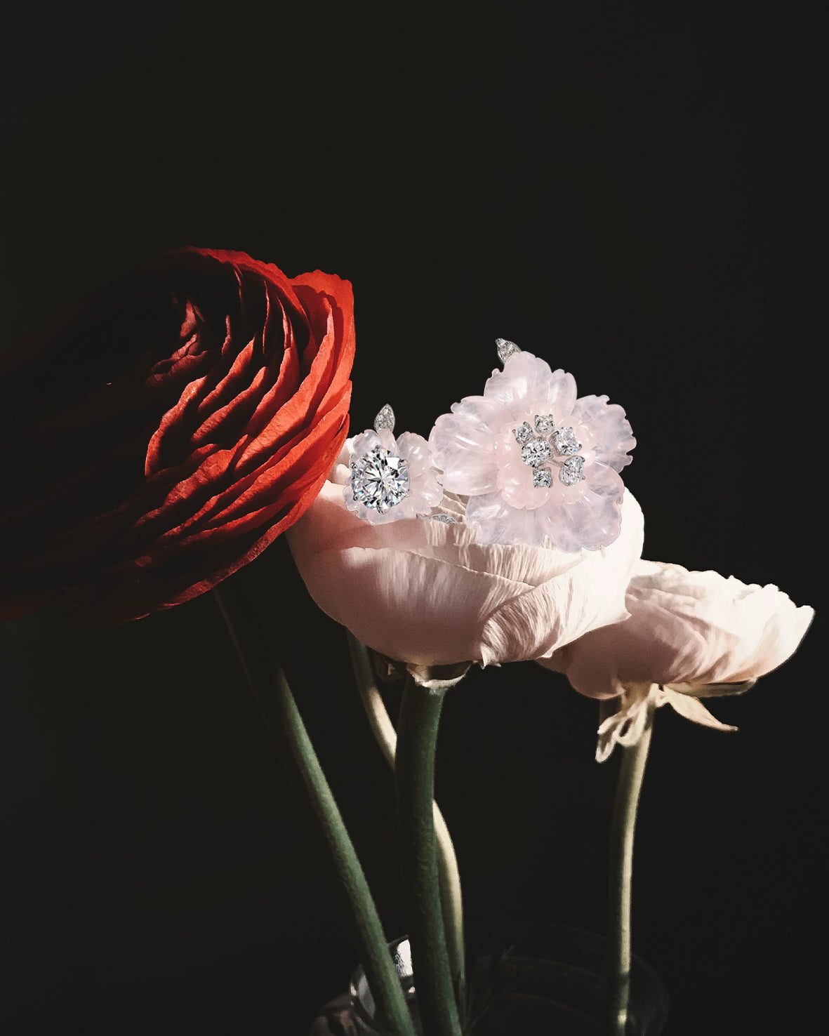 Anabela_Chan_Joaillerie_Collections_Show_Stoppers_Rose_Quartz_Sakura_Ring_245dbbfc-f2bf-47d9-8483-91f6b04d2e33