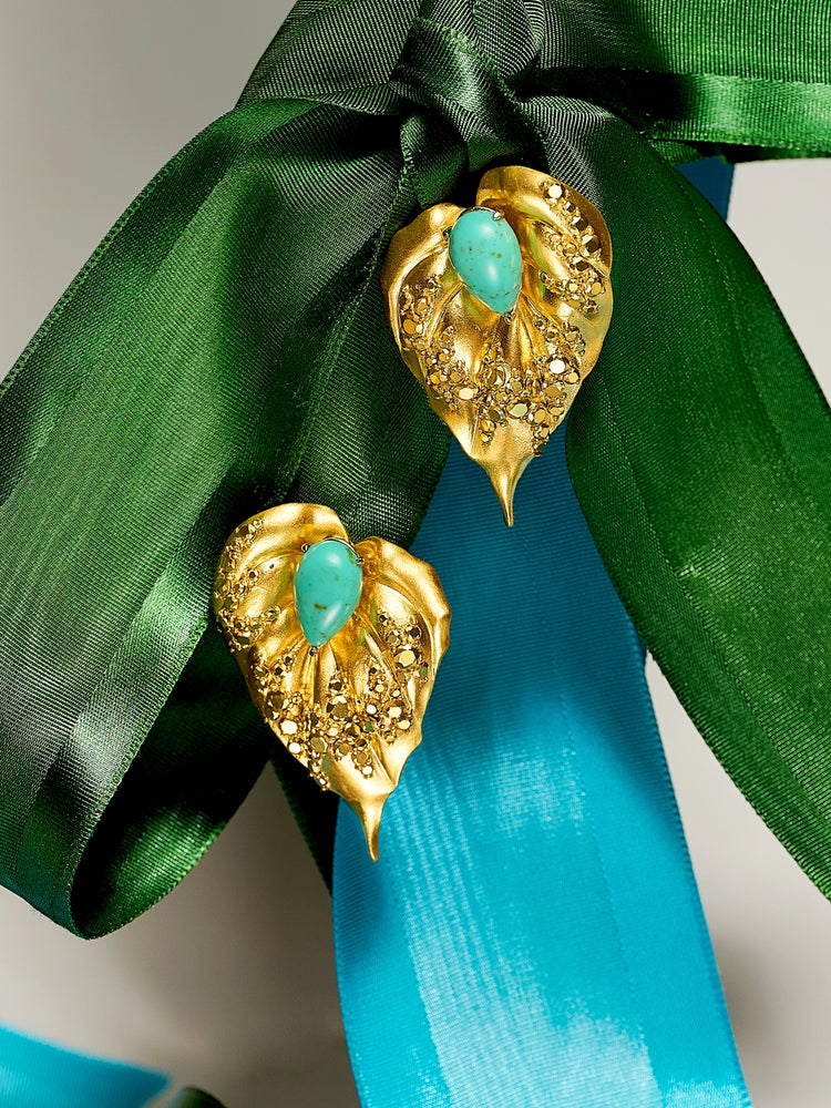 Anabela_Chan_Joaillerie_Doree_Poison_Ivy_Earrings_Valentine_s_Day_mobile