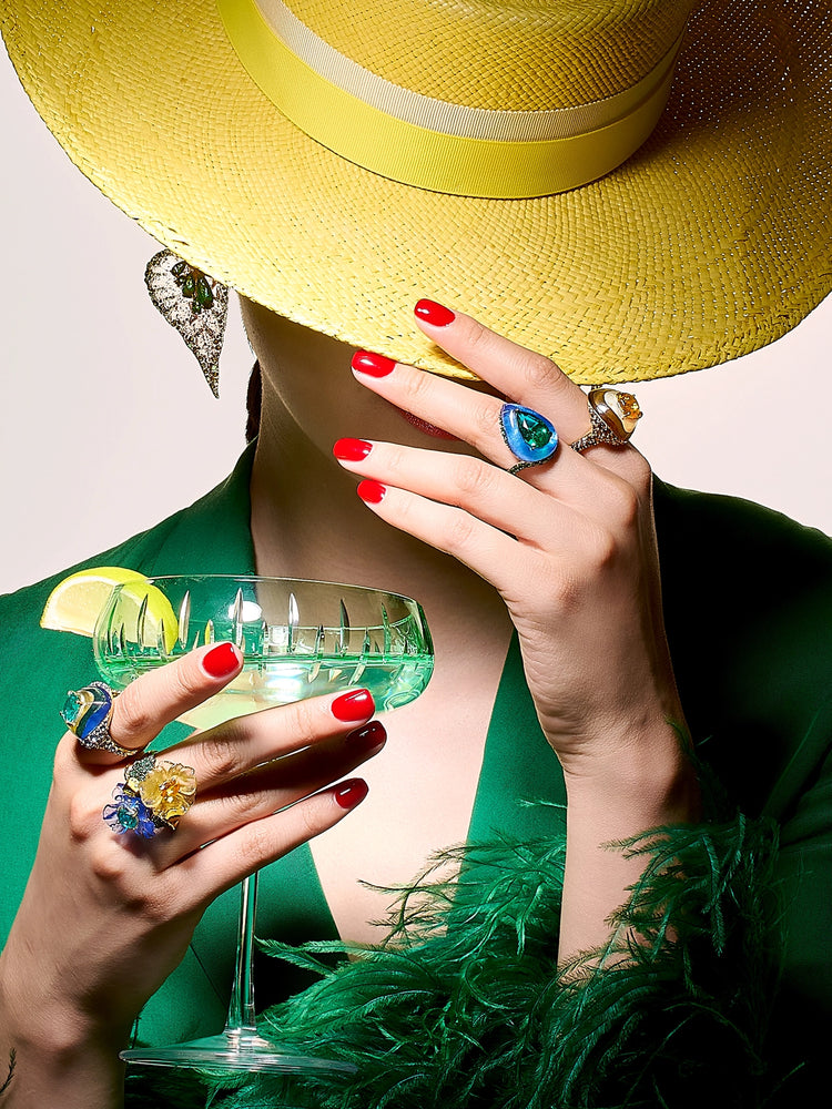 Anabela_Chan_Joaillerie_Landing page_Fruit_Gems_Emerald_Beetroot_Begonia_Earrings_Spirulina_Spinach_Garden_Ring_Ocean_Sugarloaf_Ring_Autumn_Sugarloaf_Ring_Emerald_Spirulina_Elixir_Ring_mobile