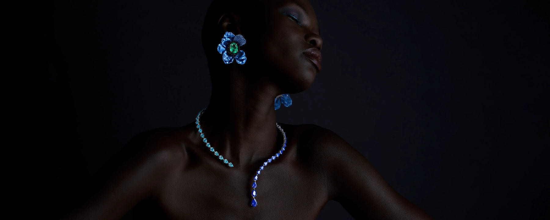Anabela_Chan_Joaillerie_Our_Collections_Collection_Header_Blooms__Main_Slideshow_Rainbow_Paraiba_Bloom_Earrings_Aqua_Nova_Collar