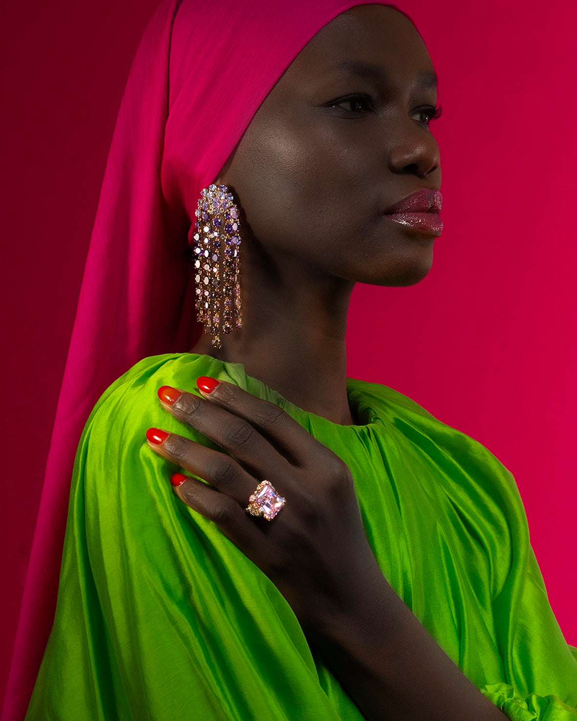 Anabela_Chan_Joaillerie_Our_Collections_Supernova_Lavender_Ombre_Cascade_Earrings_Pale_Rose_Cinderella_Ring_Model_Campaign_Image_01_web