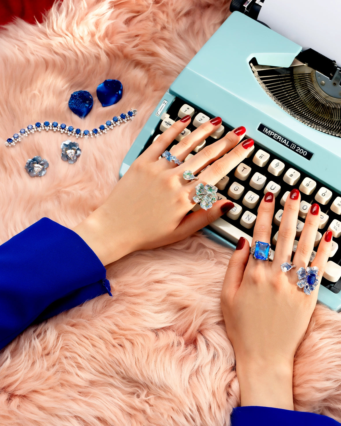 Anabela_Chan_Joaillerie_Our_Collections_Working_Girl_06