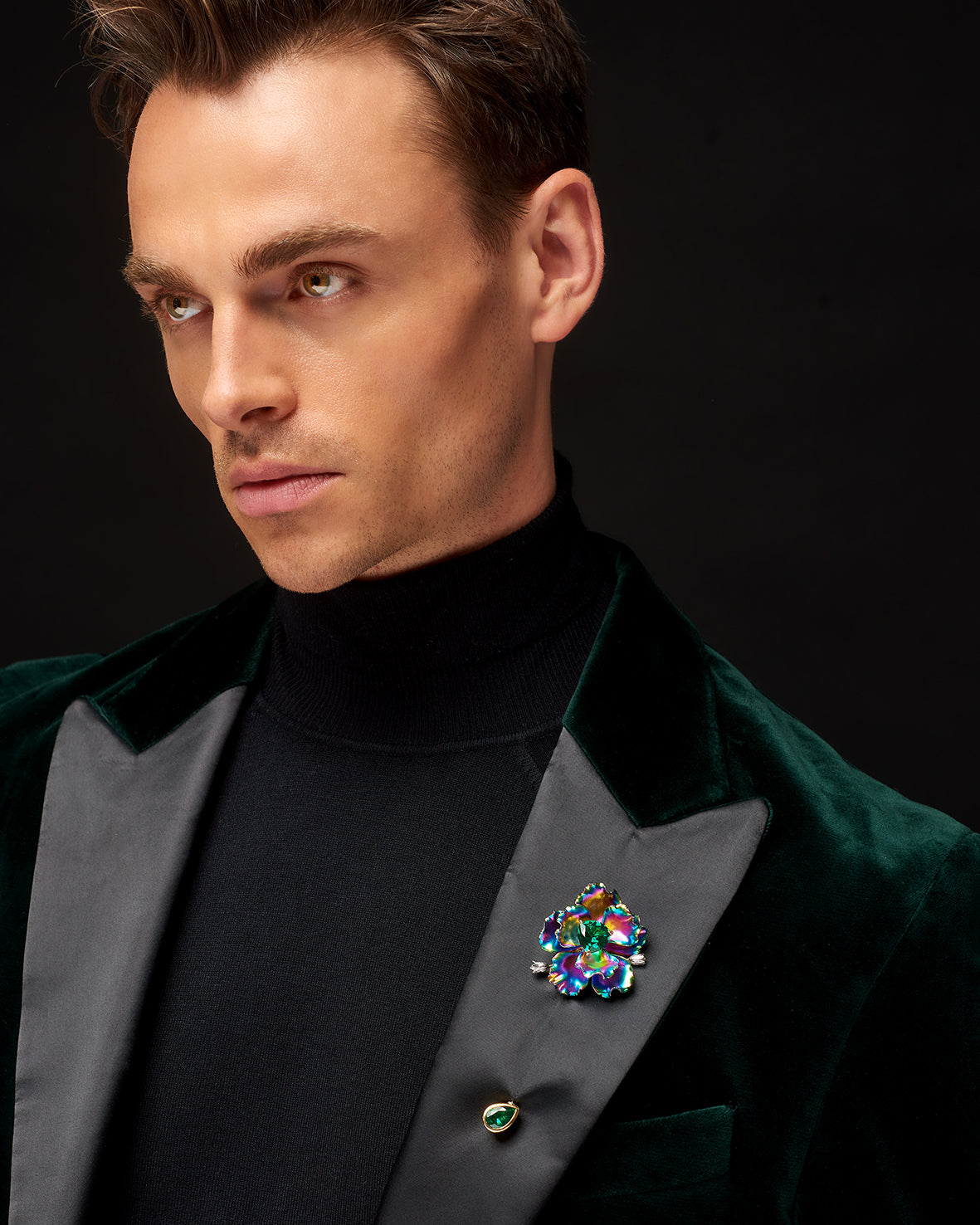 Anabela_Chan_Joaillerie_Our_Collections_Our Brooches