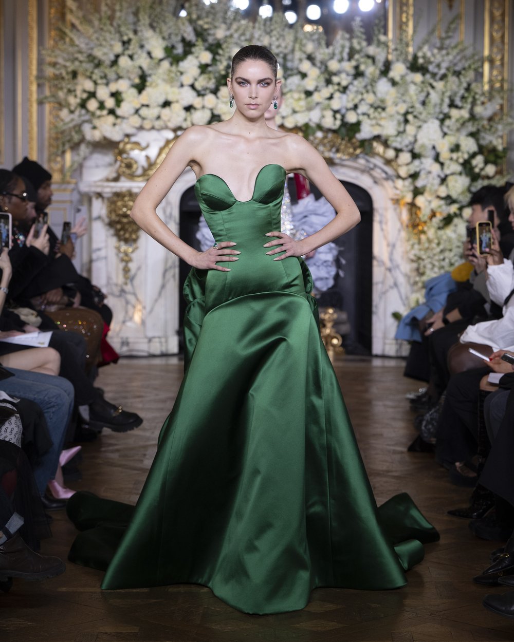 Anabela Chan Joaillerie x Miss Sohee Haute Couture 2024_Look 11_Diamond Paraiba Peacock Earrings, Paraiba Ocean Ring