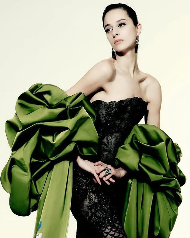 Anabela_Chan_Joaillerie_x_Miss_Sohee_SS2026_Haute_Couture_Details_Look_23_Midnight_Tassel_Earrings_mobile