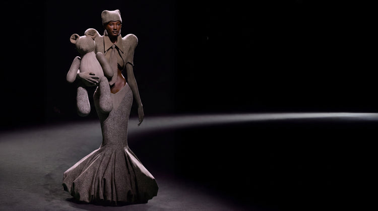 Anabela_Chan_Joaillerue_x_Robert_Wun_Haute_Couture_AW2026_The_Show_Look_8_landcsape_web