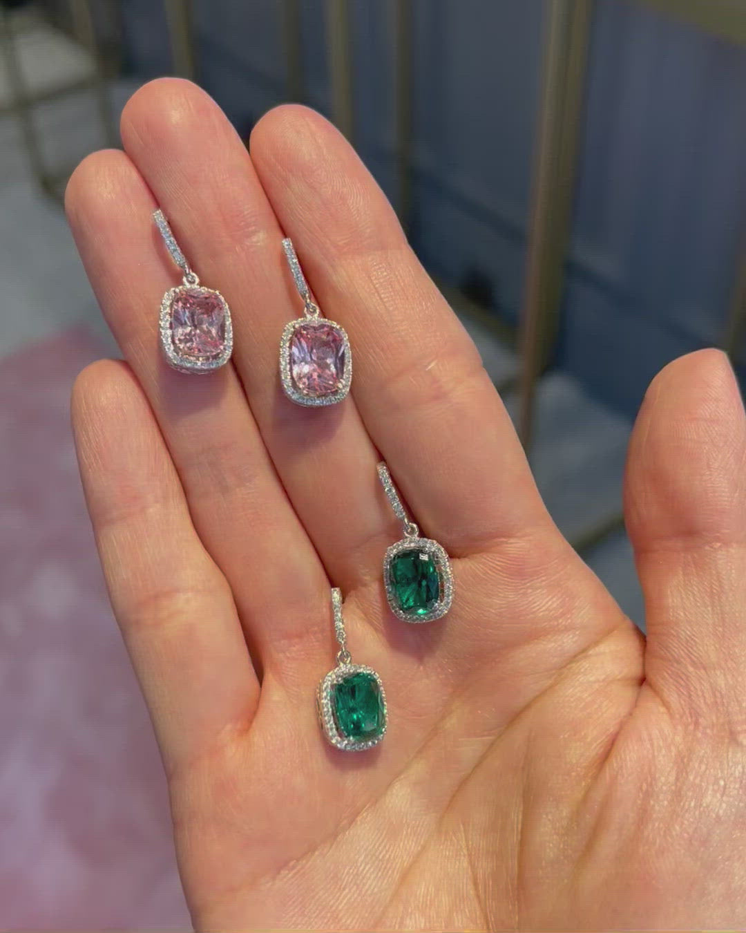 Comet Emerald Earrings