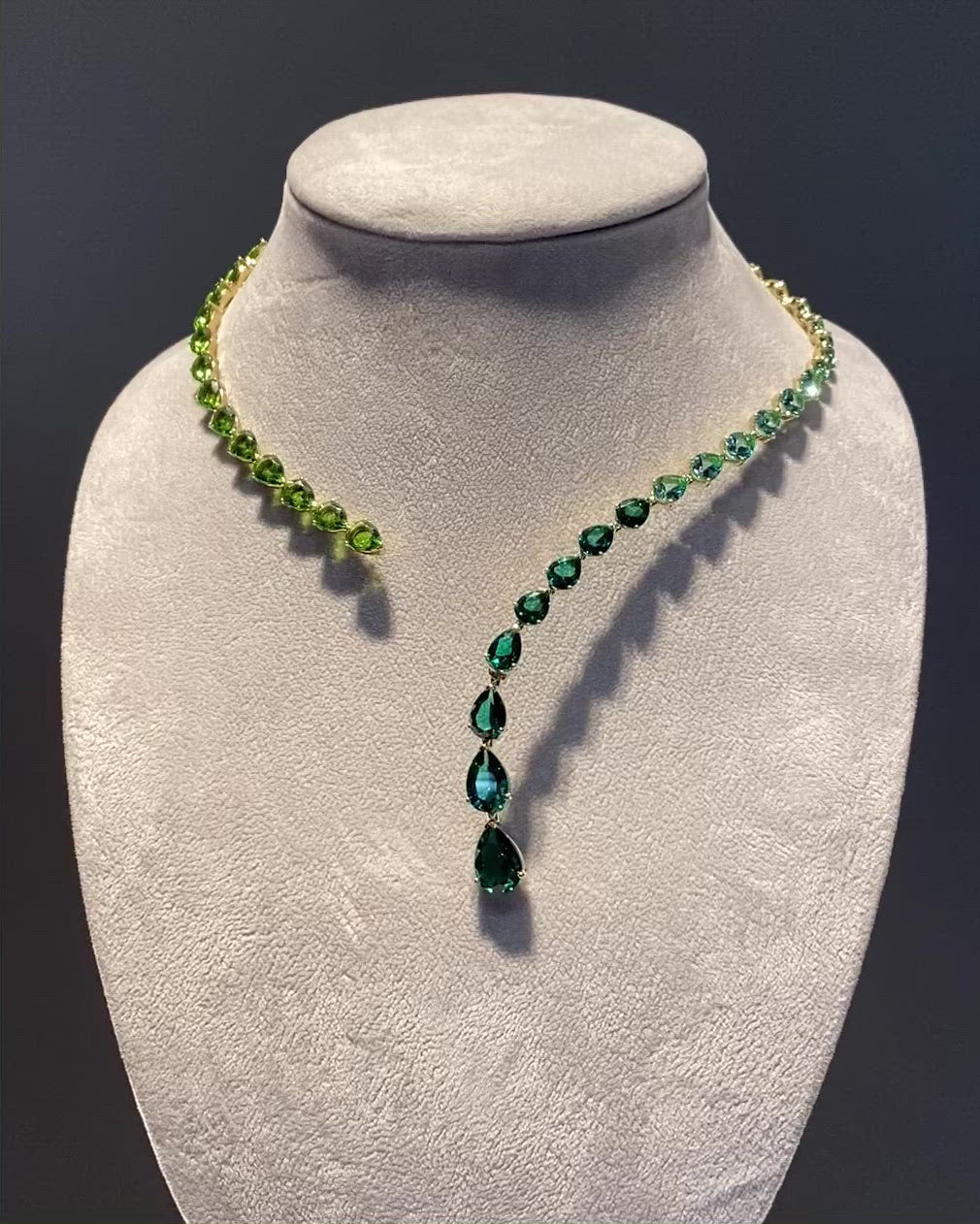 Emerald Nova Collar