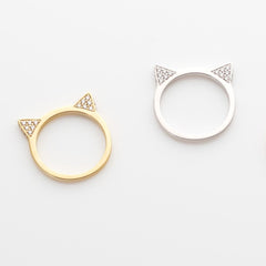 Mini KITTY Ring, Ring, Anabela Chan Joaillerie - Fine jewelry with laboratory grown and created gemstones hand-crafted in the United Kingdom. Anabela Chan Joaillerie is the first fine jewellery brand in the world to champion laboratory-grown and created gemstones with high jewellery design, artisanal craftsmanship and a focus on ethical and sustainable innovations.
