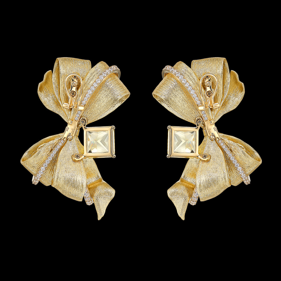 Authentic! Vintage Tiffany & Co 18k Yellow & White Gold Ribbon Bow Earrings  | Fortrove