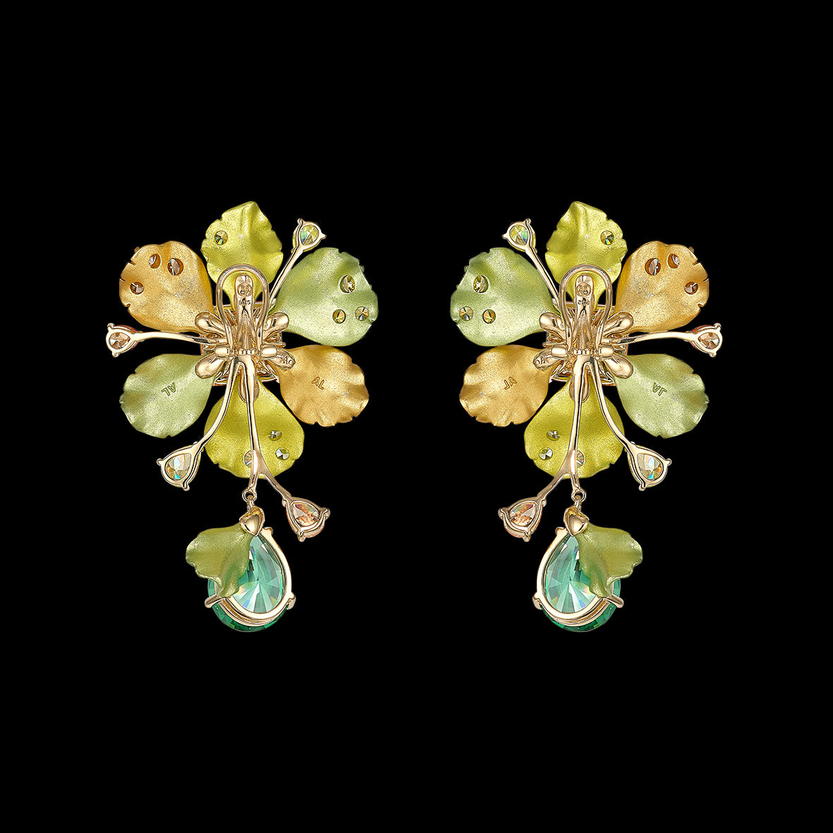 Citrus Neptuna Earrings, Earring, Anabela Chan Joaillerie - Fine jewelry with laboratory grown and created gemstones hand-crafted in the United Kingdom. Anabela Chan Joaillerie is the first fine jewellery brand in the world to champion laboratory-grown and created gemstones with high jewellery design, artisanal craftsmanship and a focus on ethical and sustainable innovations.