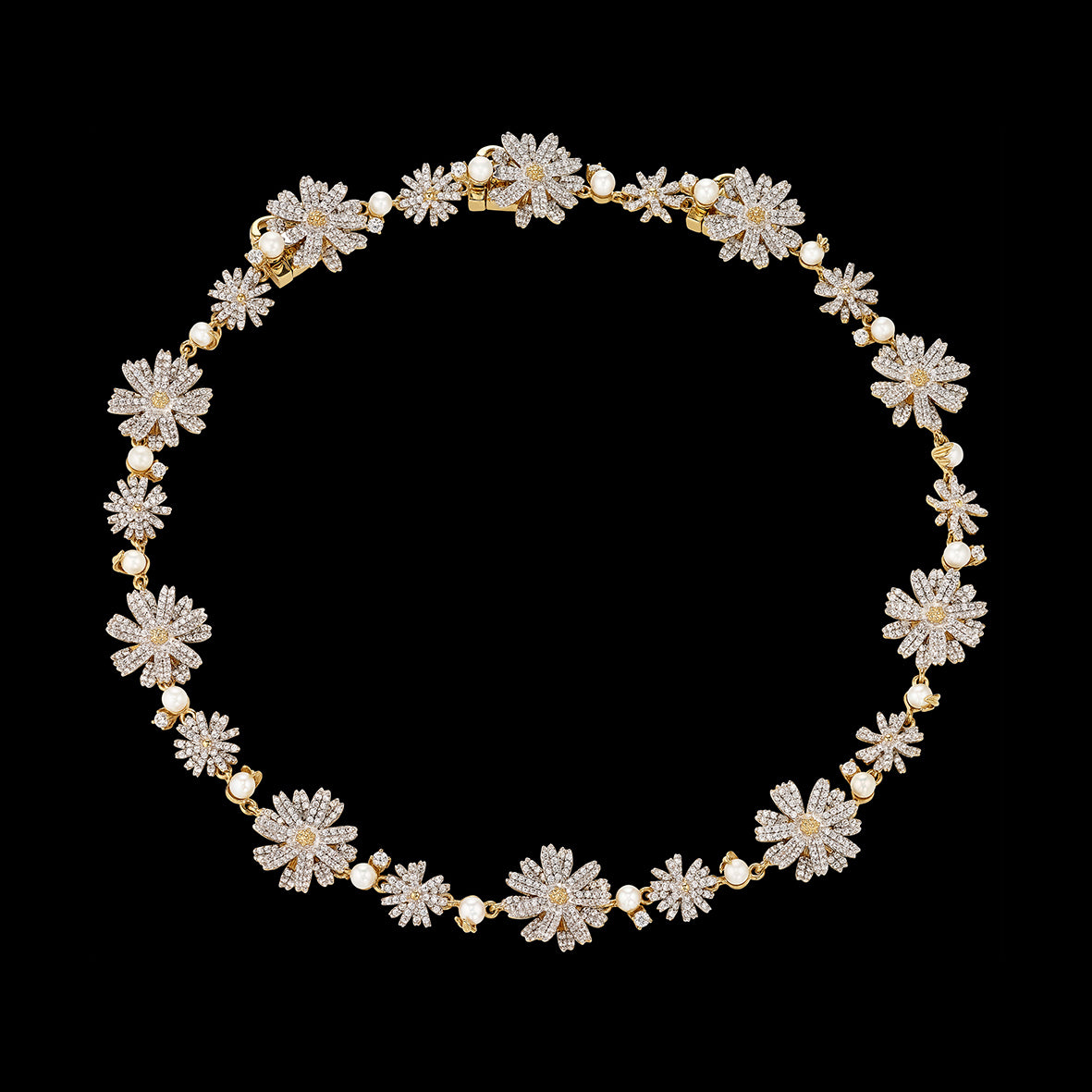 9ct Rose Gold Diamond Daisy Necklace