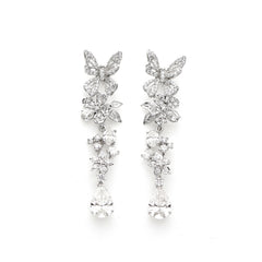 AC x Diamond Foundry . Vine Earrings, Earring, Anabela Chan Joaillerie - Fine jewelry with laboratory grown and created gemstones hand-crafted in the United Kingdom. Anabela Chan Joaillerie is the first fine jewellery brand in the world to champion laboratory-grown and created gemstones with high jewellery design, artisanal craftsmanship and a focus on ethical and sustainable innovations.