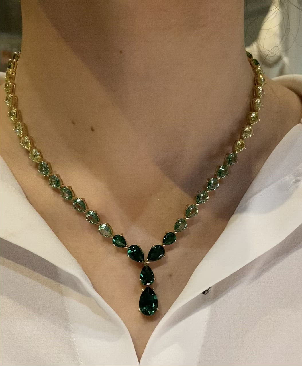 Emerald Nova Necklace