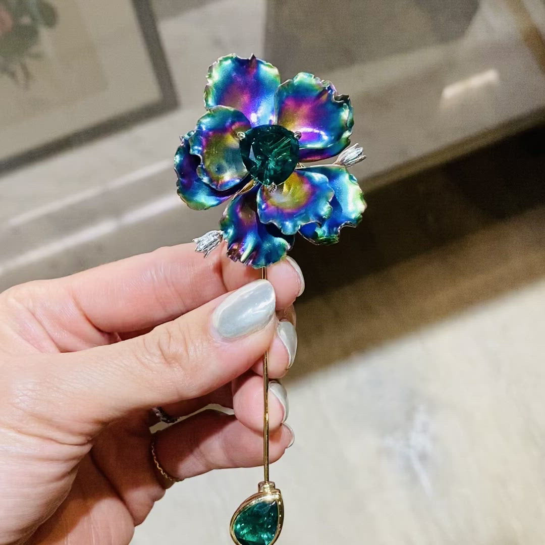 Rainbow Parrot Bloom Pin